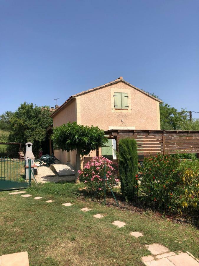 Gite Au Soleil Euzet Exteriör bild